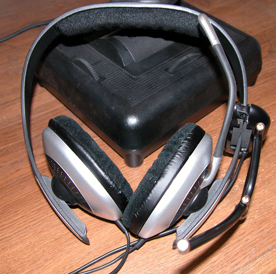 The unit attached to my Creative Labs HS-600 headphones.