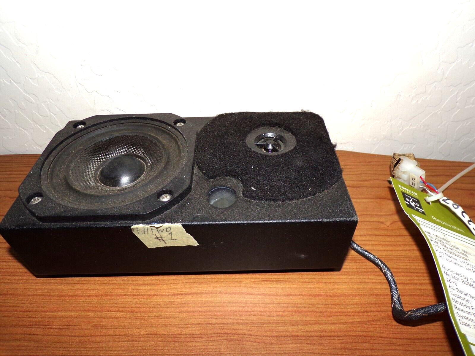 Baker Electronics Aircraft Speaker 990-4019-003 removed Bombardier CL-600-2B16