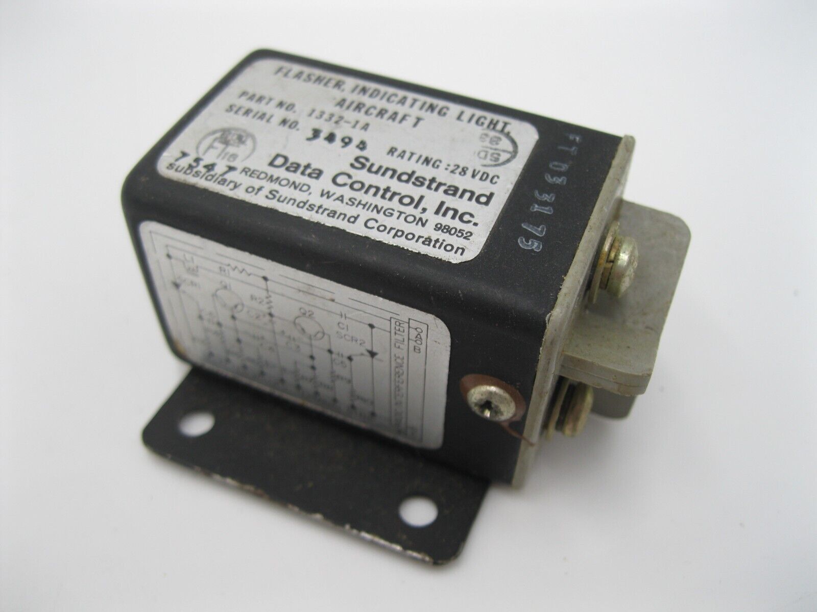SUNDSTRAND DATA CONTROL INC FLASHER/INDICATING LIGHT 28VDC PN: 1332-1A