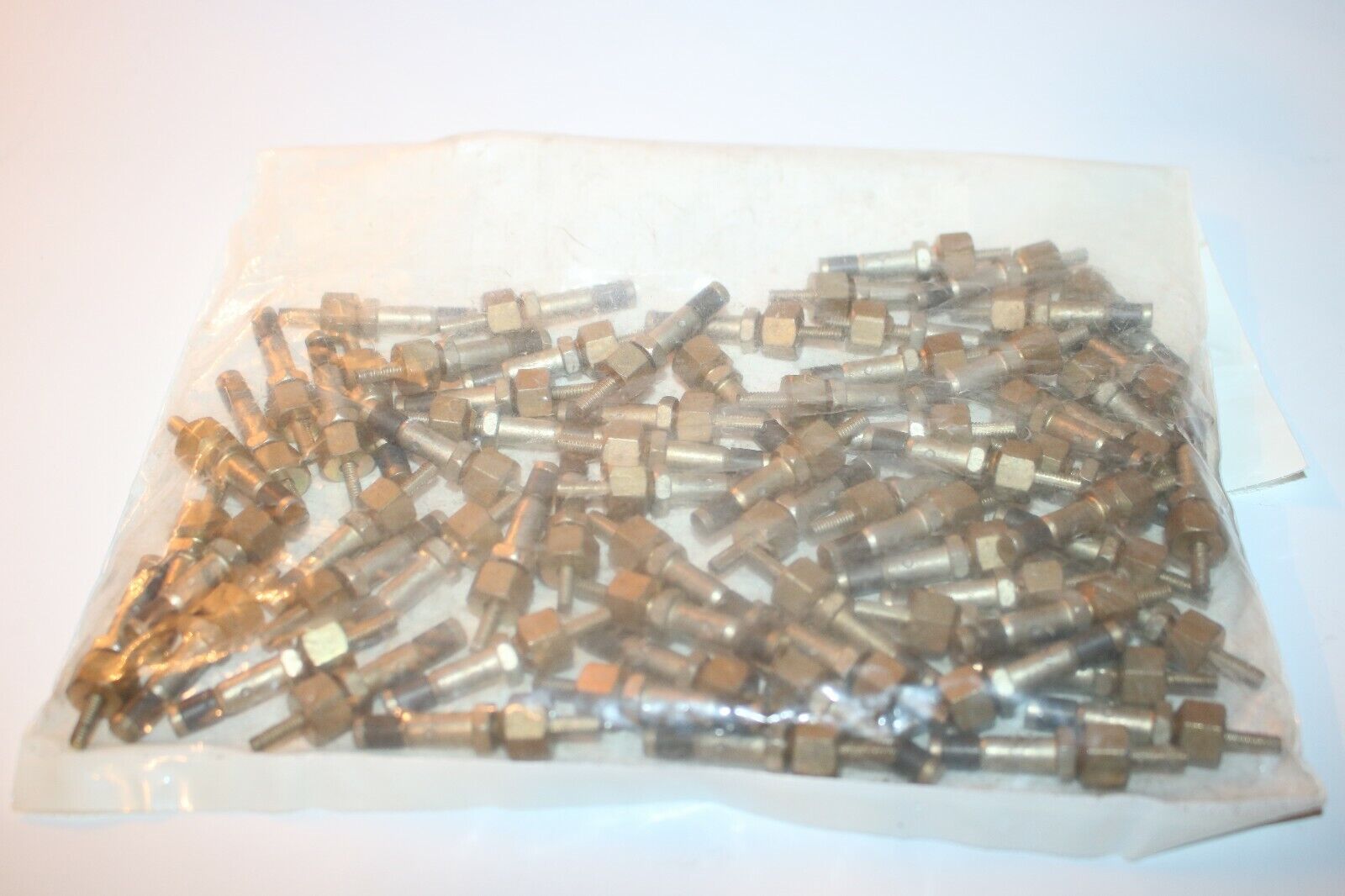 Lot of 71 Herndon Products Military Blind Rivets- NAS1751-3DL6