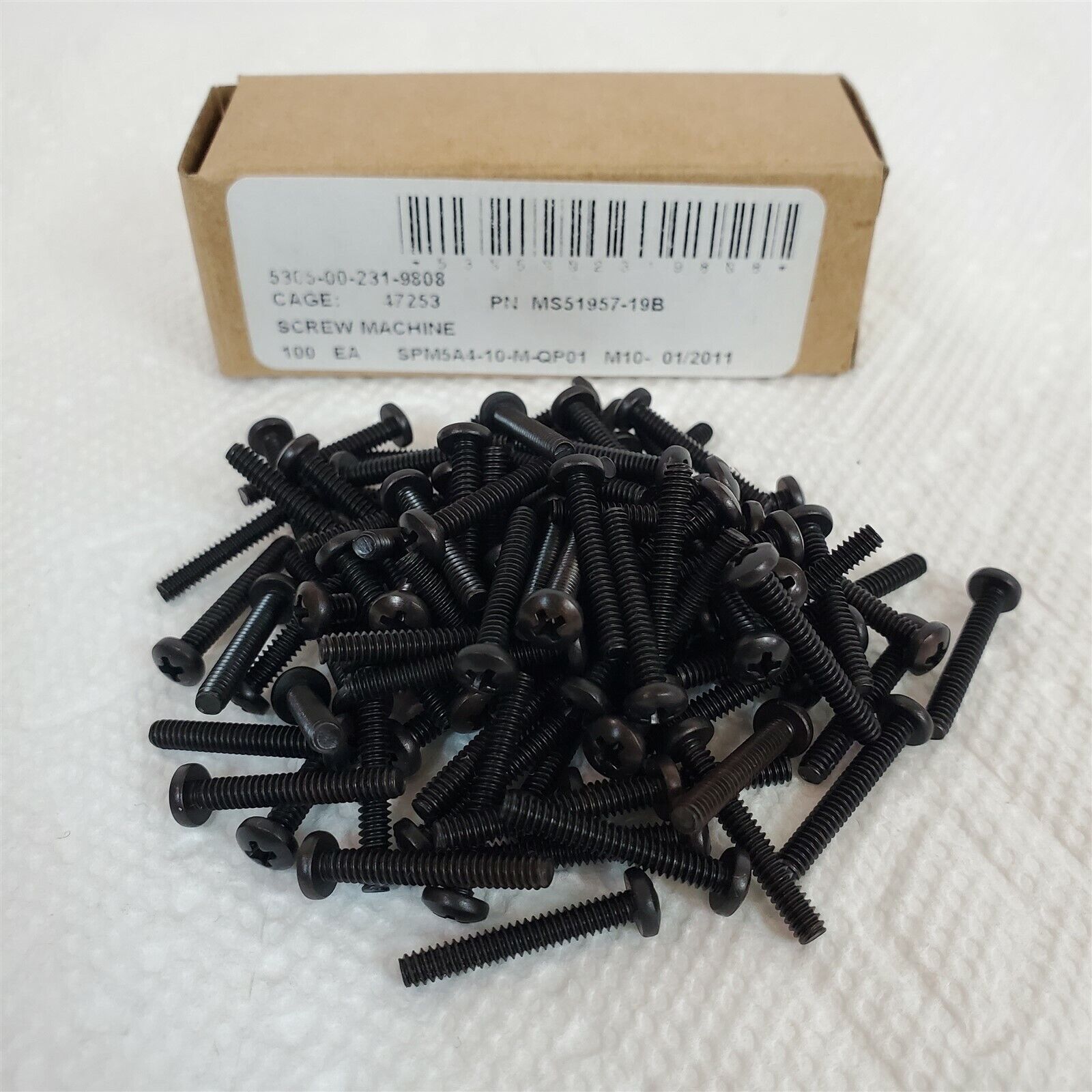 Phillips Pan Head Black Oxide Stainless Steel Machine Screws 100 Pack 4-40 x 3/4