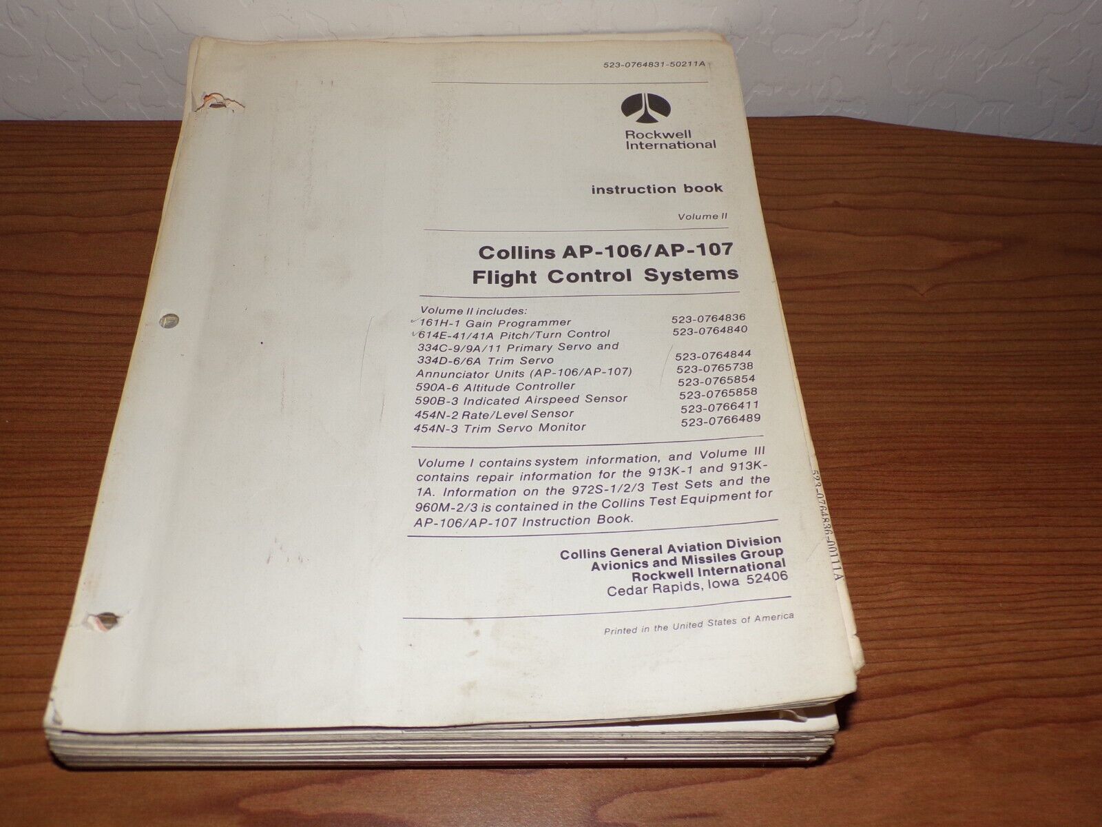 Rockwell Collins AP-106/107 Flight Control Systems Manual