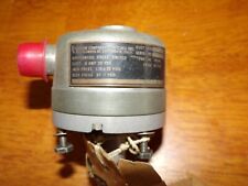 Custom Components Aircraft Pressure Switch 420208 picture