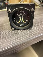 Cirrus dual fuel gauge 13557-001 picture