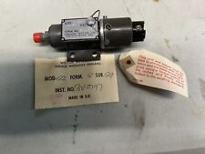 Sangamo Weston Instruments Oil Pressure Transmitter 122.8.129 Small Aircraft picture