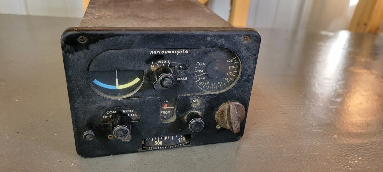 Vintage Narco omnigator aircraft navigation Transceiver Unit Radio