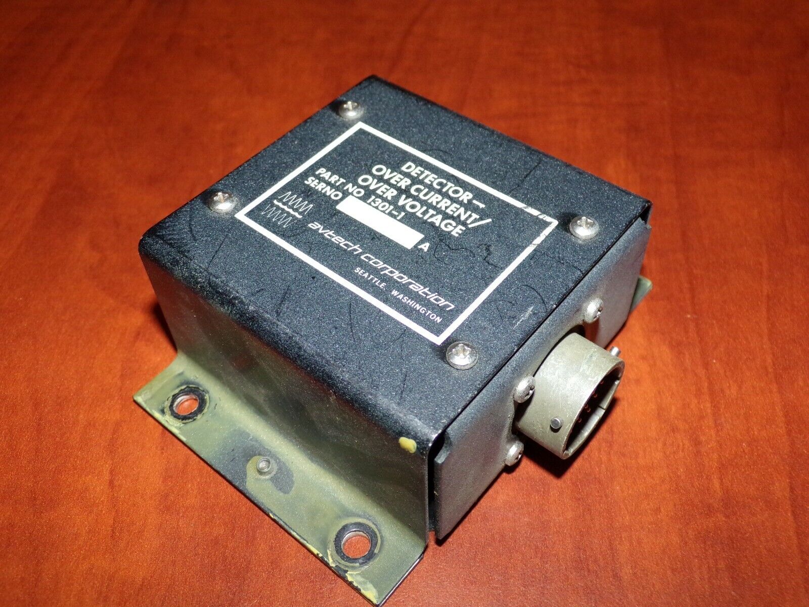 Avtech Voltage Detector 1301-1