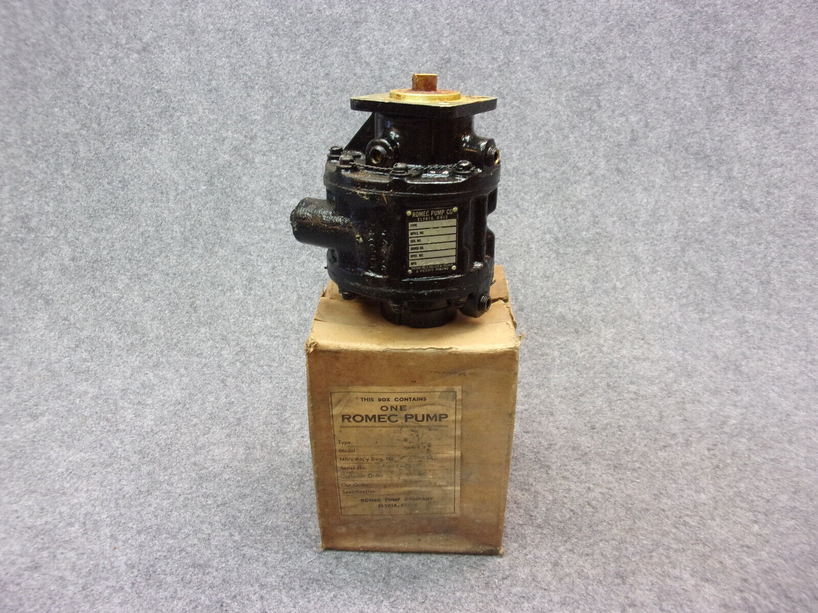 Romec Type B-2-A Vacuum Pump P/N RD2112