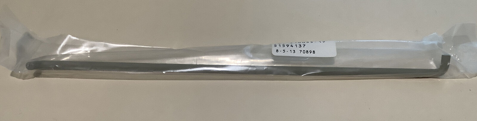 Beechcraft  101-910055-17  Rod-Retainer Assembly, Cowling Door   New in Package