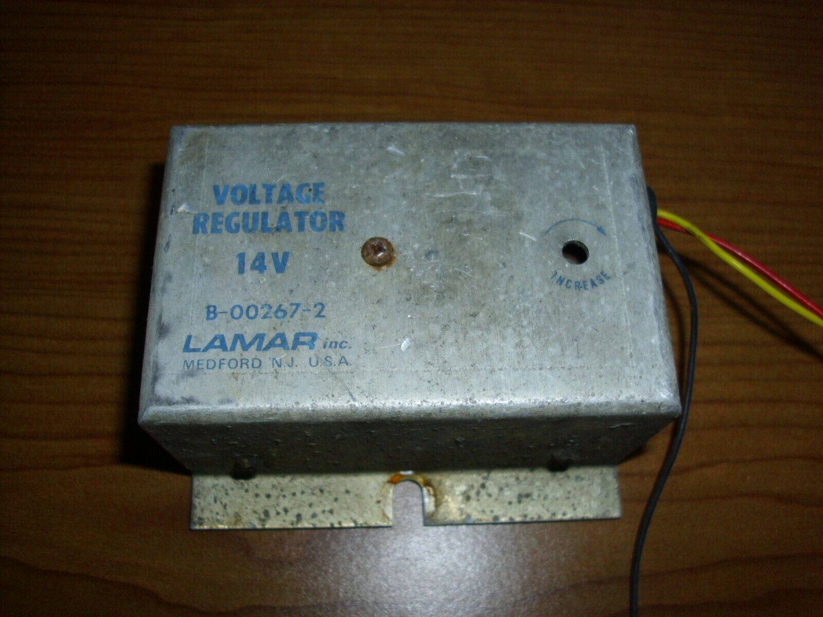 Lamar Voltage Regulator 14V B-00267-2 *for parts/training*