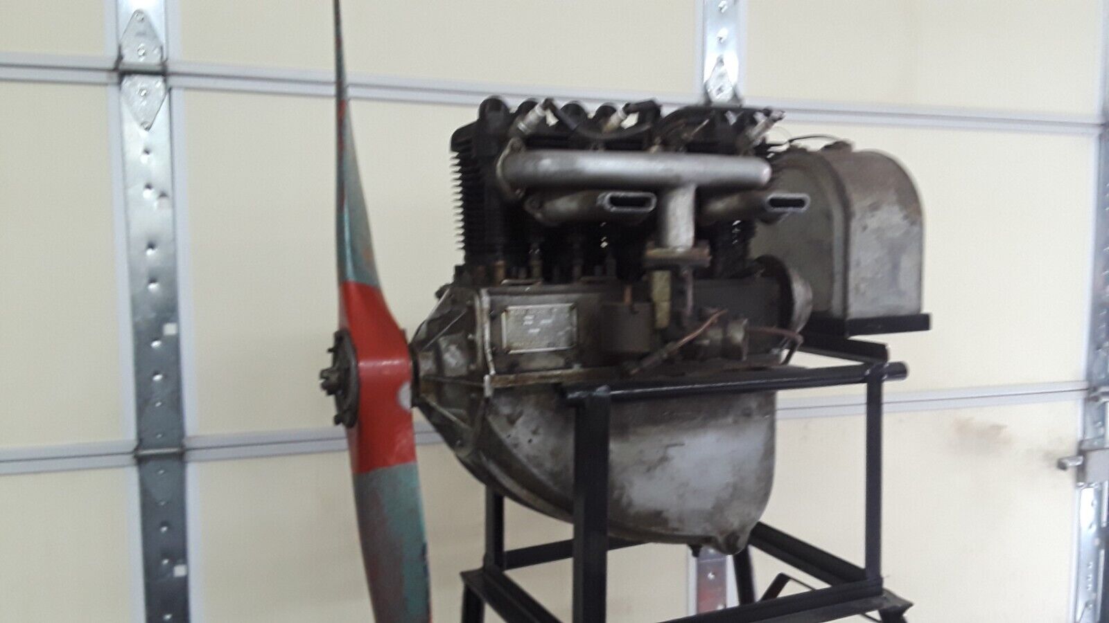 Antique Heath aircraft engine