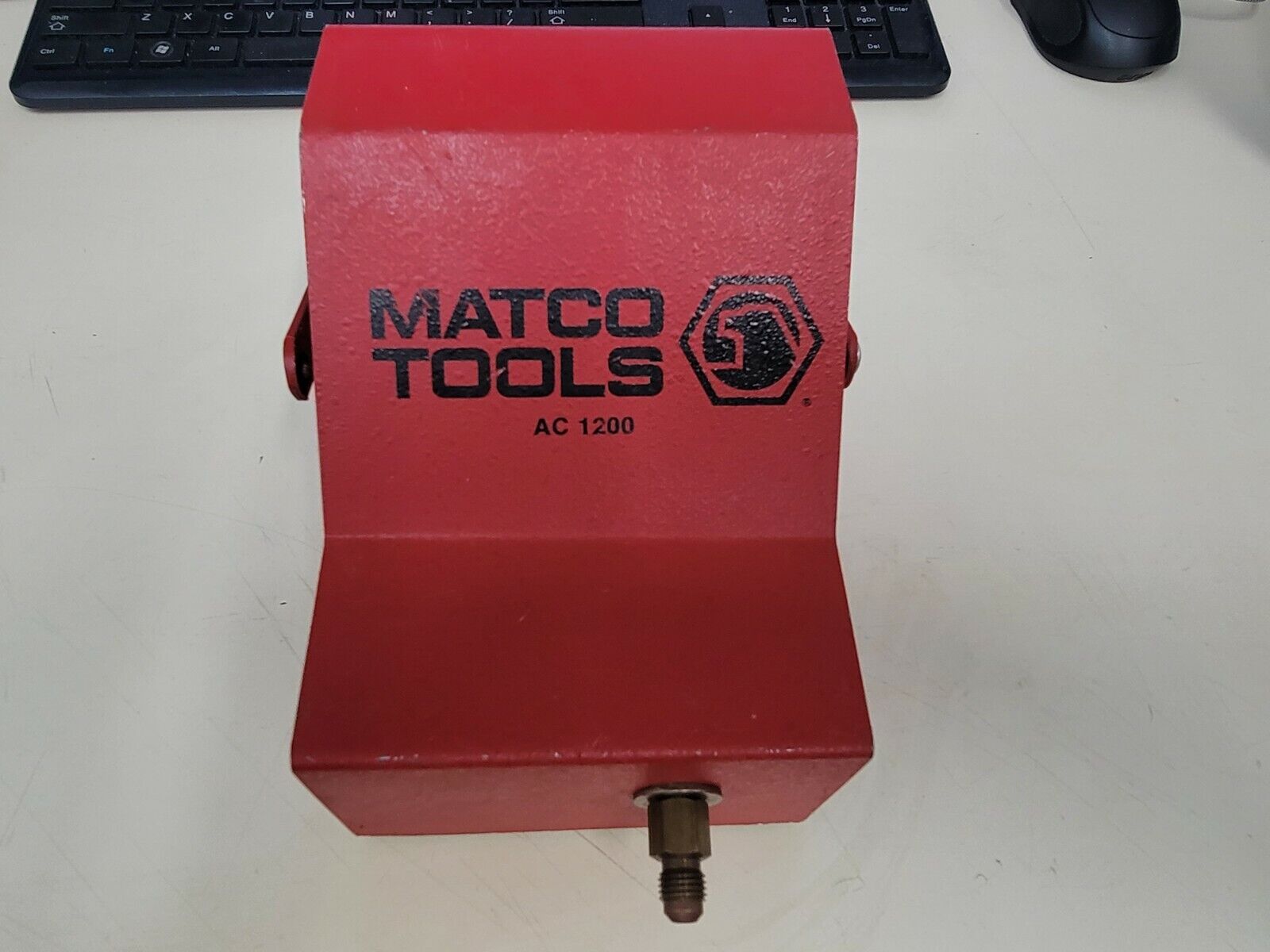 MATCO TOOLS USA # AC 1200 VACUUM PUMP - TESTED/WORKING - 