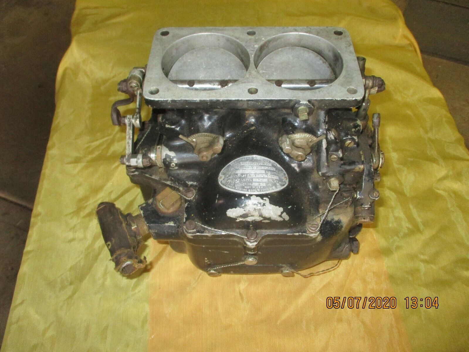 vintage 1940  pratt @ whitney 9 cylinder radial engine stromberg carburetor 