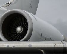 MD88 Aircraft Engine/ turbine inlet  picture
