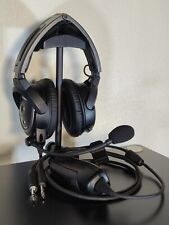 Bose A20 Aviation Noise Canceling Aircraft Pilot Headset picture