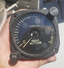 Vintage WWII USAF Radio Altitude Indicator Gauge ID-14/APN-1 picture